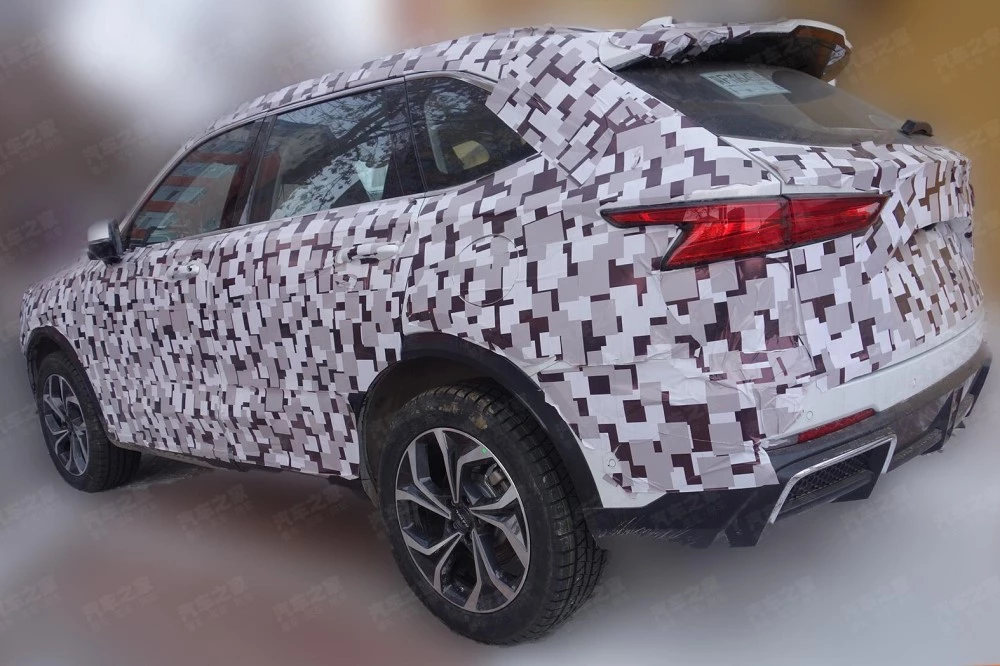 Haval B11 сзади сбоку