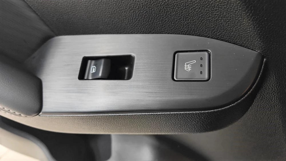 haval jolion обогрев задних сидений клавиши