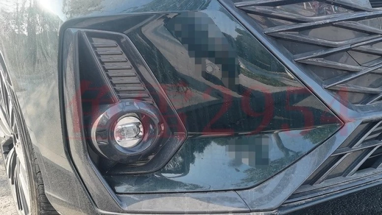 экспортная версия Chery Arrizo 8 противотуманная фара