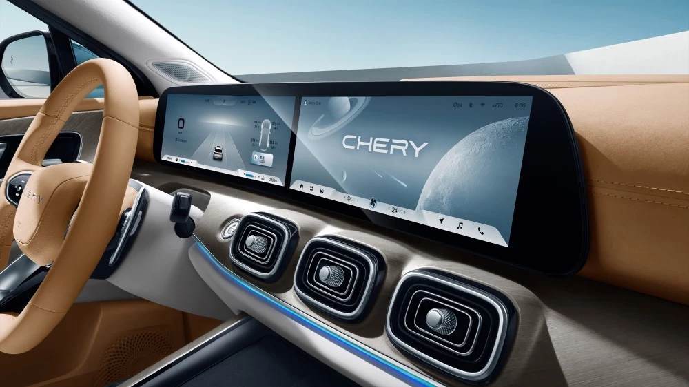 Chery Tiggo 9 интерьер салон экран монитор приборка медиасистема