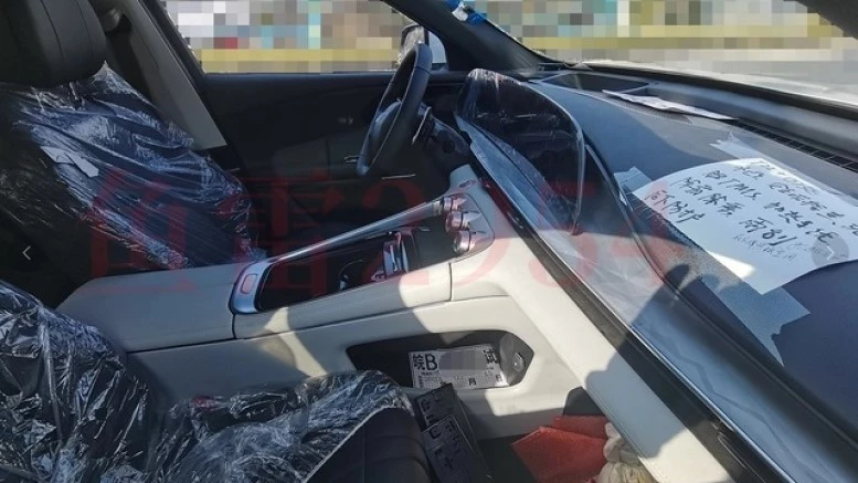 экспортный Exeed Yaoguang для экспортных рынков салон интерьер