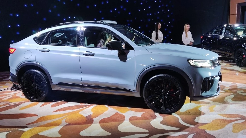 Geely Tugella презентация в Казахстане сбоку