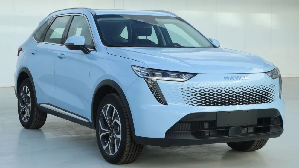 Haval B07 спереди сбоку гибридный Ruge Max