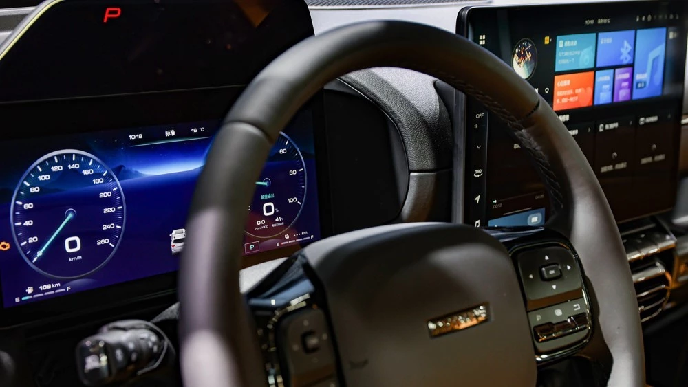 Haval H-Dog кроссовер салон интерьер