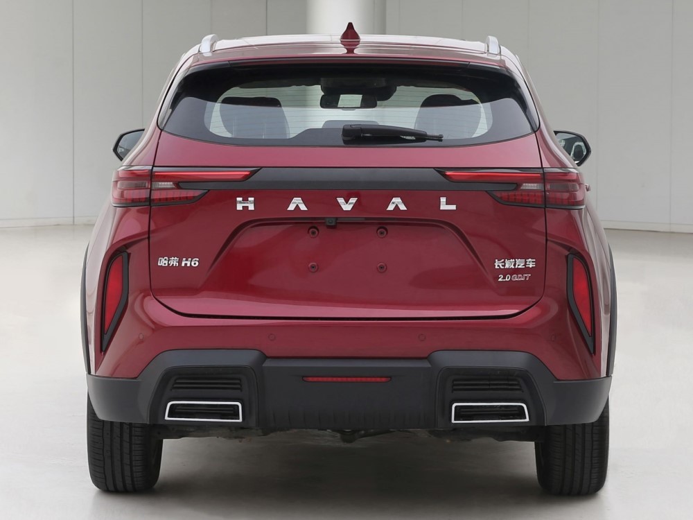 Haval H6 с новым дизайном сзади
