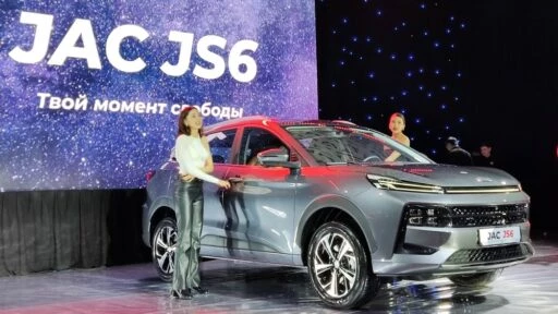 JAC JS6 в Казахстане спереди сбоку презентация