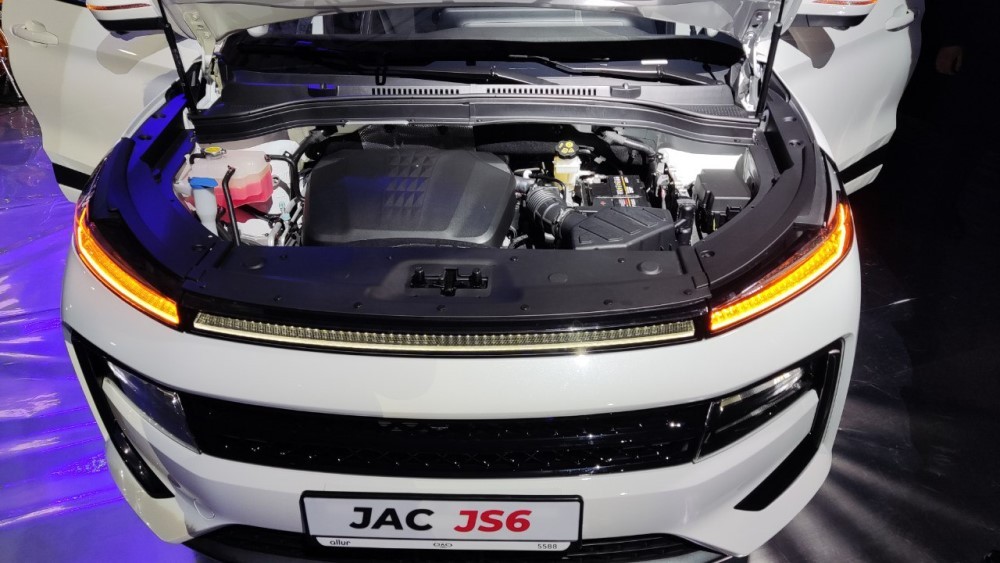JAC JS6 в Казахстане двигатель
