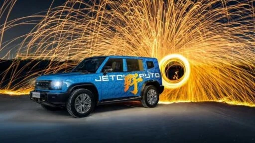 Jetour T-1 официальное фото спереди сбоку