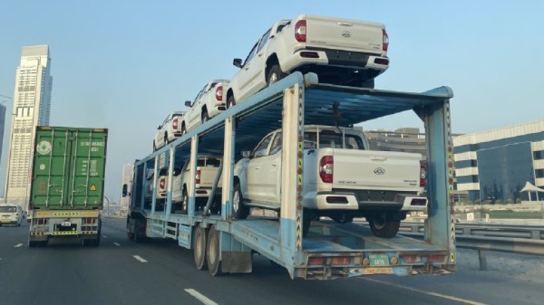 китайские автомобили пикапы в ОАЭ Эмиратах