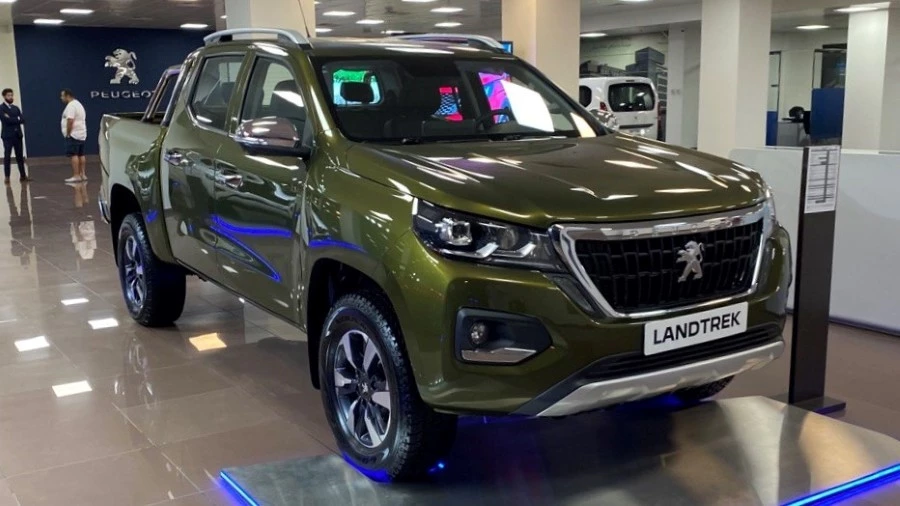пикап Peugeot Landtrek в Эмиратах ОАЭ