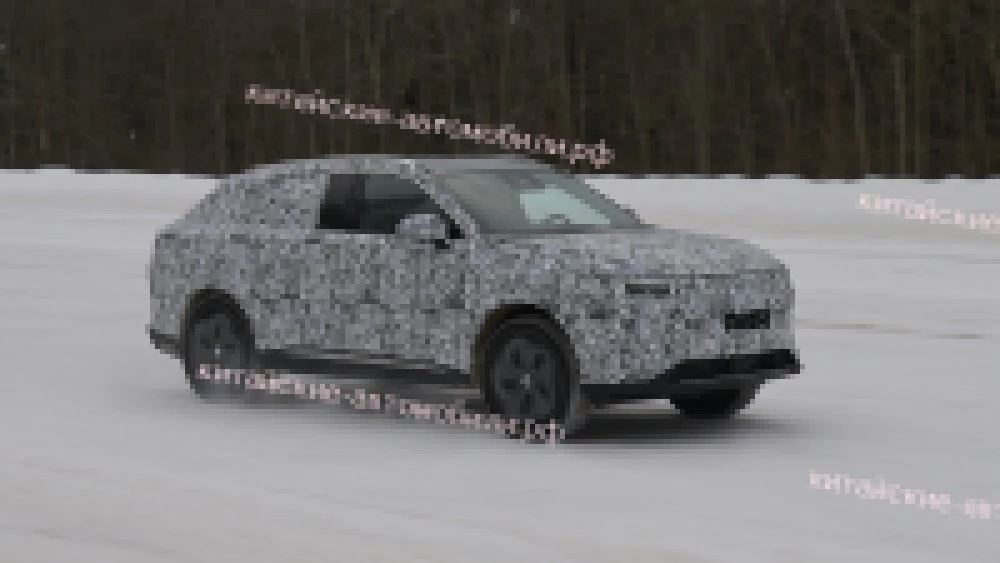 Exeed Yaoguang RX в России тесты спереди сбоку