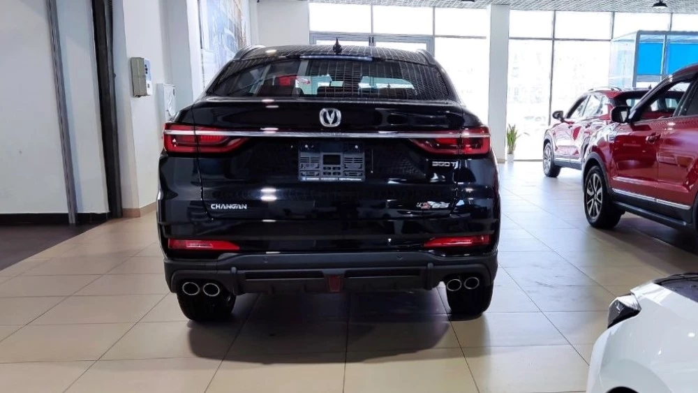 Changan CS85 Coupe сзади