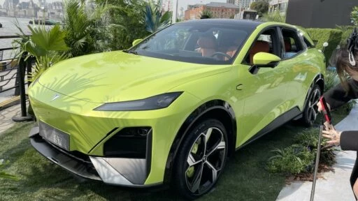 кроссовер Changan Shenlan S7 презентация электрический EV спереди сбоку