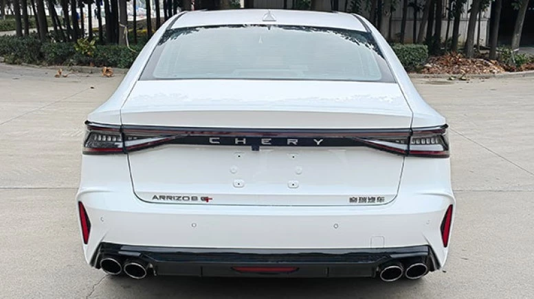 Chery Arrizo 8 GT сзади