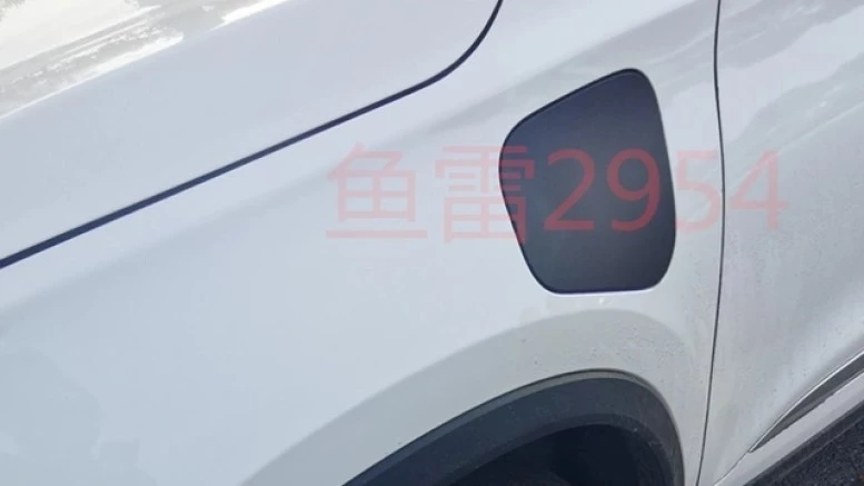 гибридный Chery Tiggo 8 Plus Kunpeng e+ разъем для быстрой зарядки или Tiggo 8 Pro e+