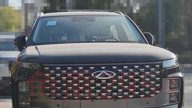 кроссовер Chery TJ-1 спереди