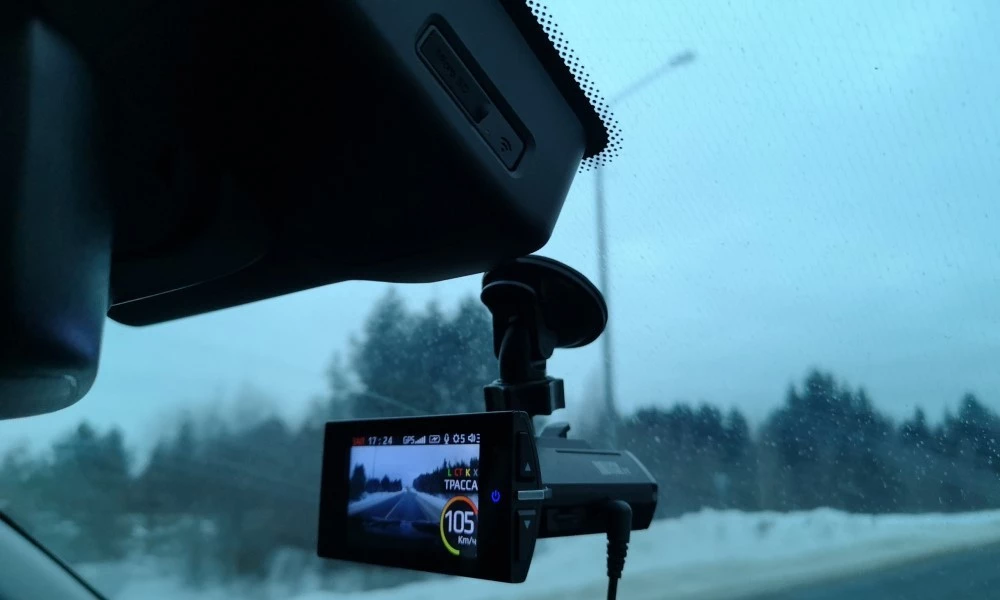 Exeed VX Limited Edition видеорегистратор встроенный