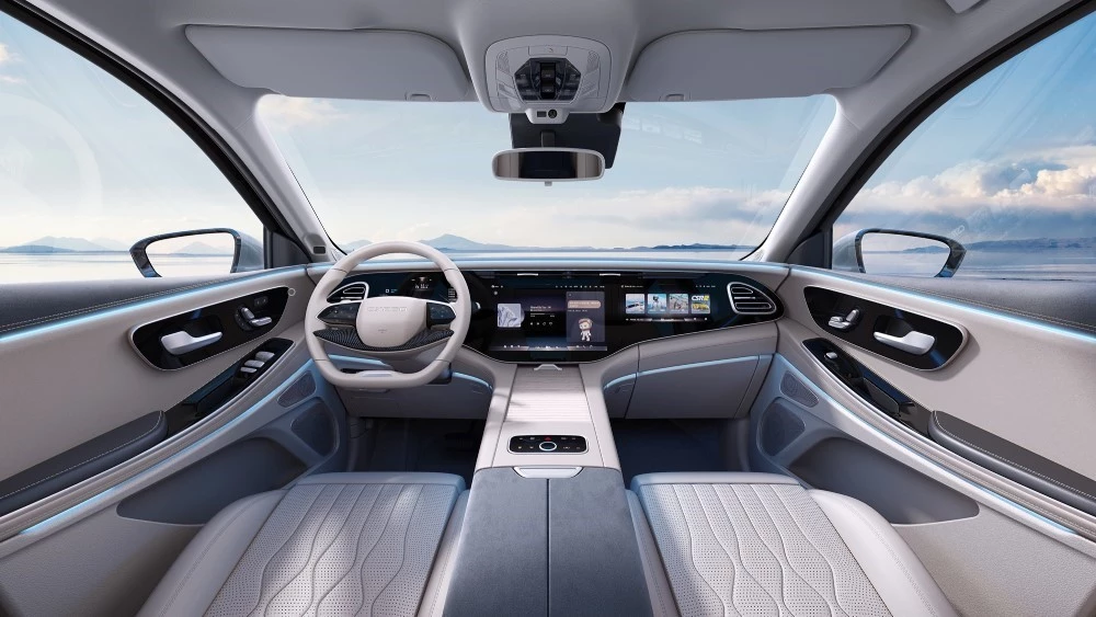 новый кроссовер Exeed VX второго поколения салон интерьер