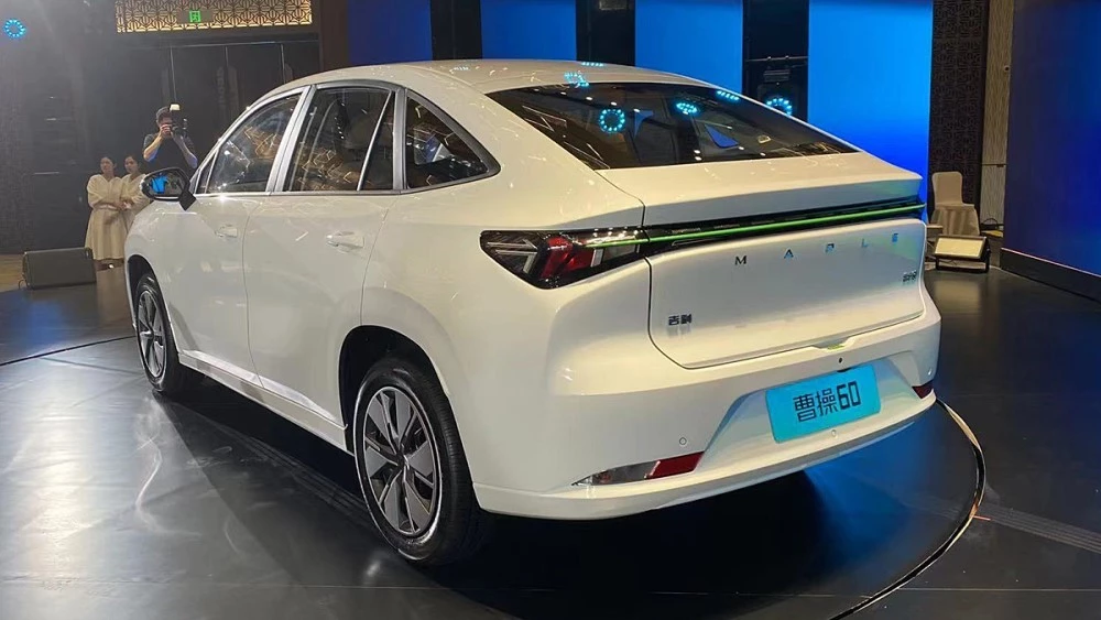 Geely Maple Caocao 60 сзади сбоку