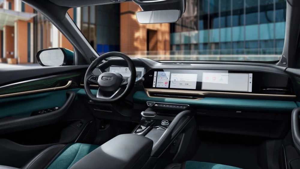 Geely Monjaro Emerald зеленый