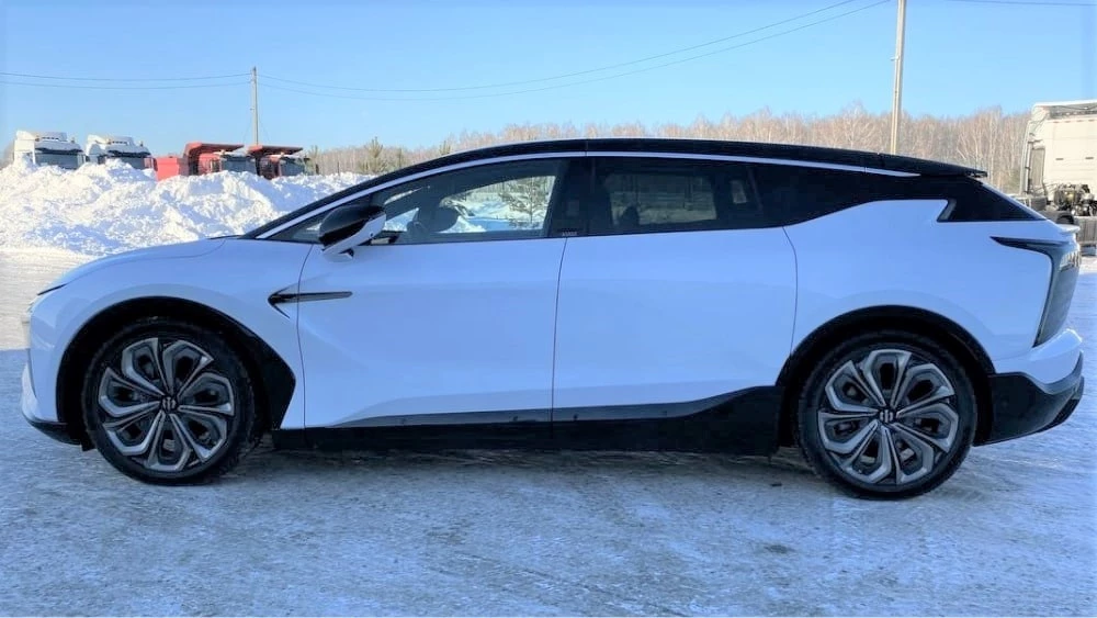 HiPhi X в России