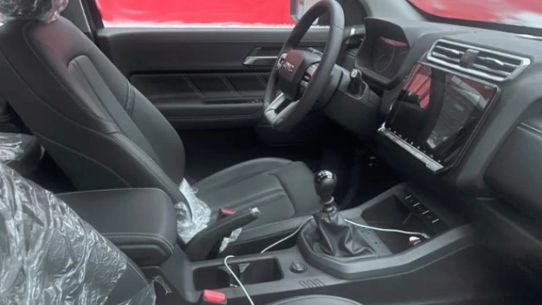 салон пикапа JMC Dadao