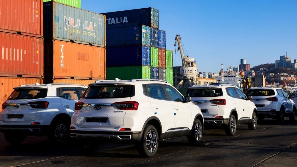 как перевозят автомобили Chery Владивосток порт