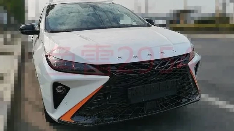 Экспортную версию седана Omoda GT заметили в Китае. Первые «живые» фото седан Omoda GT передняя часть дизайн спереди