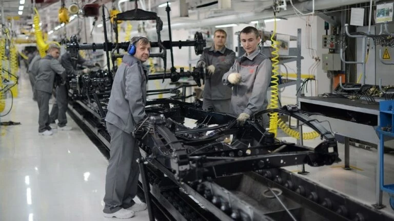 УАЗ конвейер китайские автомобили