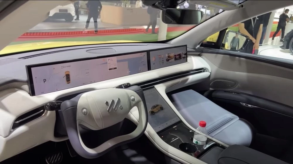 Zhiji LS7 салон интерьер Шэньчжэнь