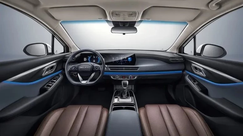 седан BAIC U5 Plus салон интерьер