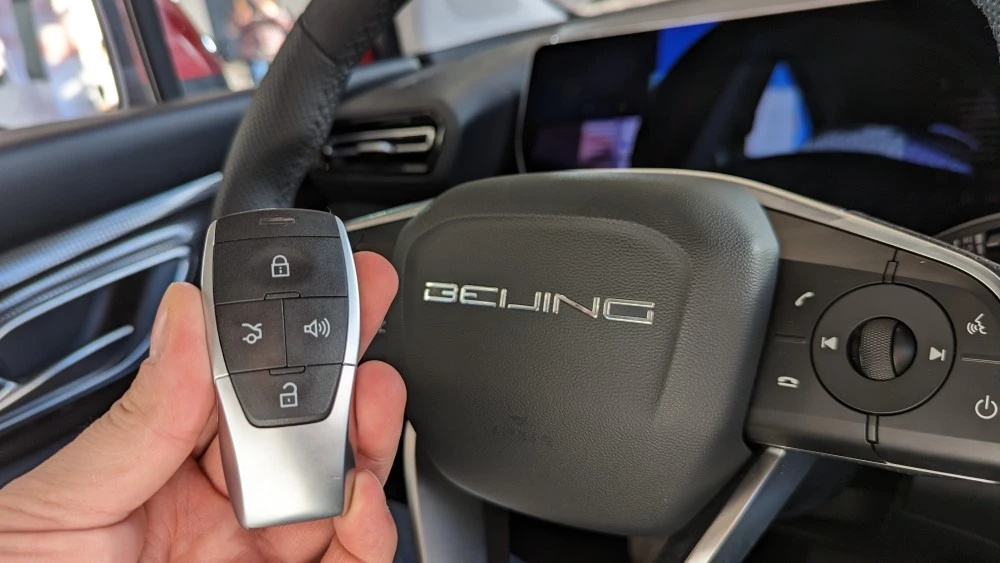 Угадал ли BAIC с предпочтениями россиян? Первые обзоры седана U5 Plus и кроссовера X35 BAIC U5 Plus руль ключ