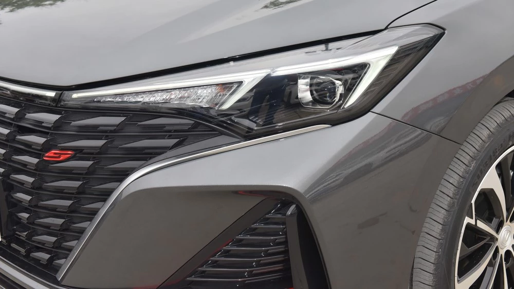 И долгожданные, и неожиданные. Стало известно, какие новинки Changan приедут в Россию