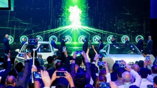 chery продажи гибридов в России
