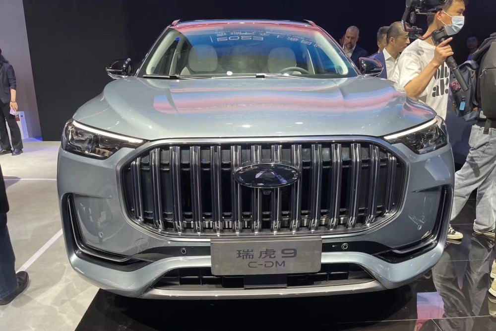 Chery Tiggo 9 C-DM спереди