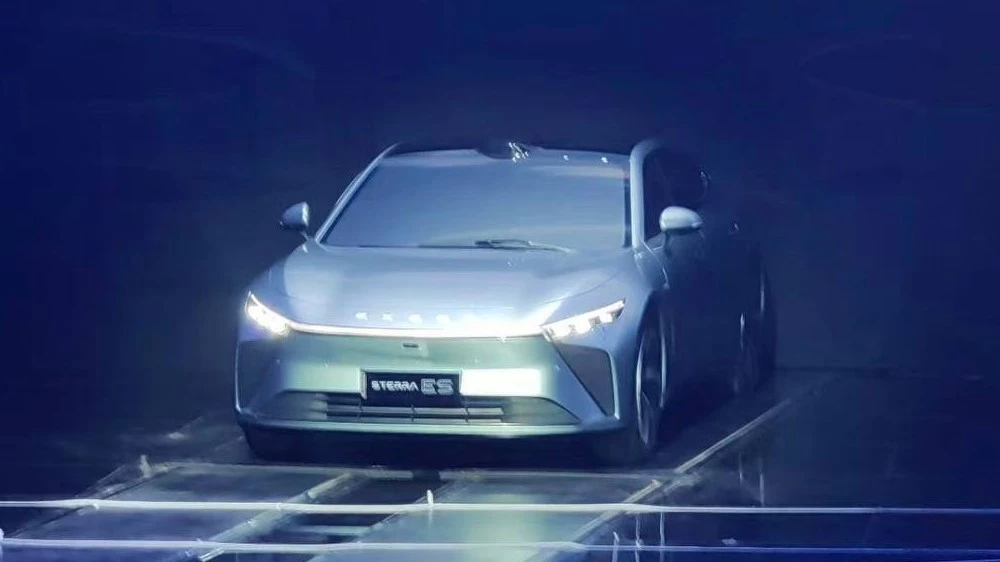 электрический седан Exeed Sterra ES