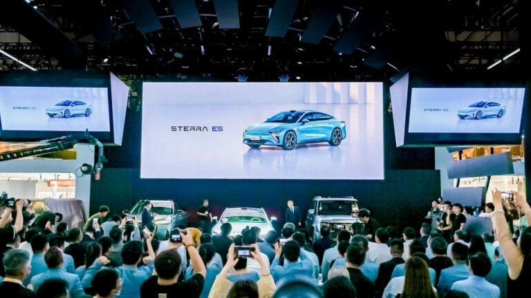 презентация Exeed Sterra на Шанхайском автосалоне