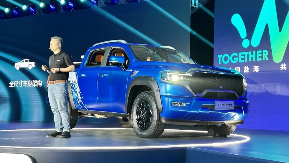 пикап Foton Mars 9 / Tunland 9 спереди сбоку