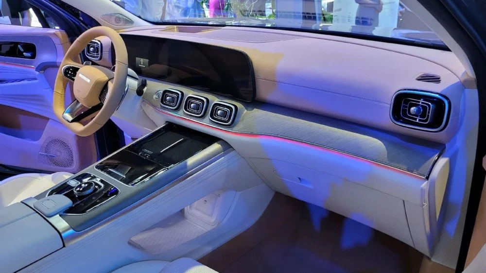 Jaecoo 9 салон иньерьер