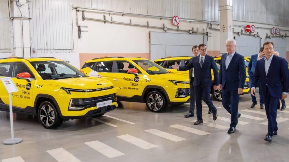 Сергей Собянин на заводе Москвич 3 автозавод