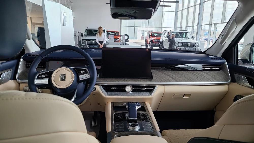 внедорожник Tank 500 салон интерьер