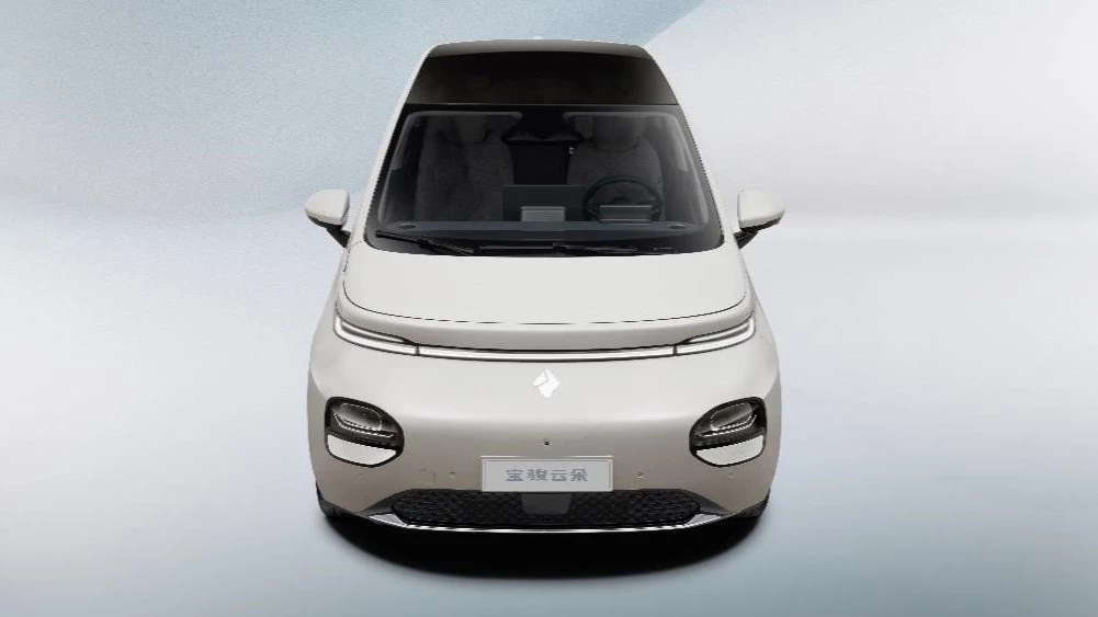 Электромобиль Baojun Yunduo спереди