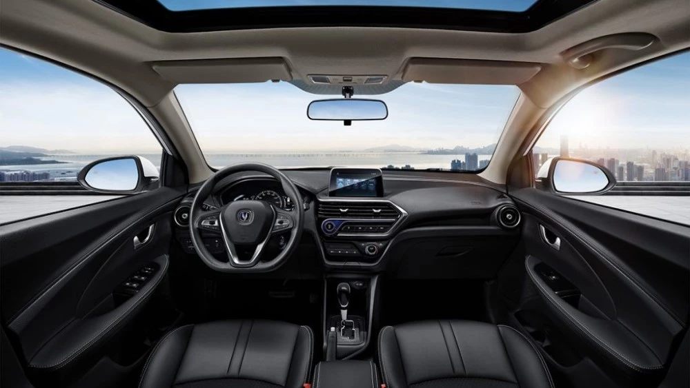 Changan Alsvin салон интерьер