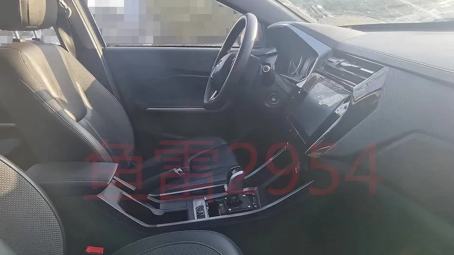 экспортная версия Chery Tiggo 3x салон интерьер