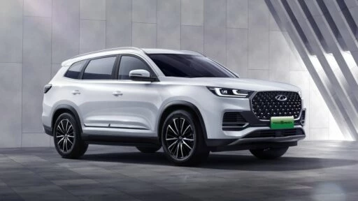 Chery Tiggo 8 Pro e+ сбоку спереди цены