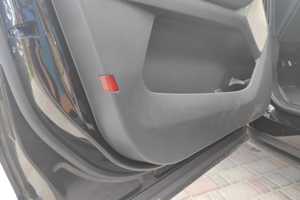 Exeed Txl салон интерьер дверные карты