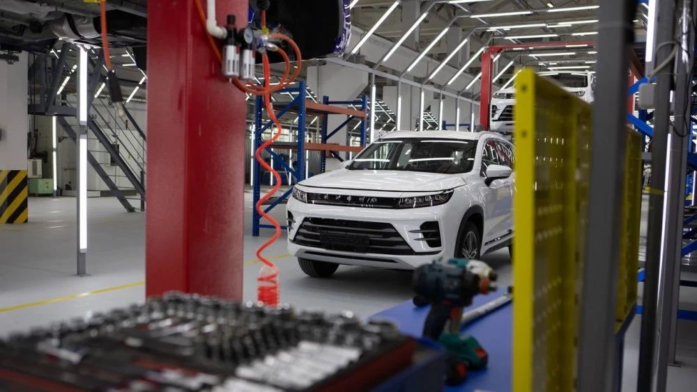 Exeed LX в Узбекистане завод в Сырдарье