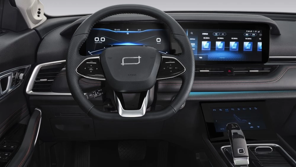 новый FAW Bestune T99 салон интерьер водительское место