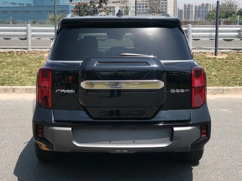 GAC GS8 туристический спереди сбоку сзади