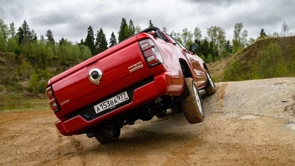 пикап Great Wall Poer KingKong сзади вывешивание полный привод бездорожье